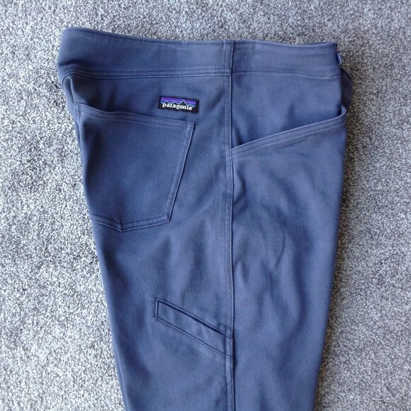 ⭐PATAGONIA “WORN WEAR” STRAIGHT LEG WORK PANTS in Dusty Blue, size 12⭐ - Picture 6 of 7
